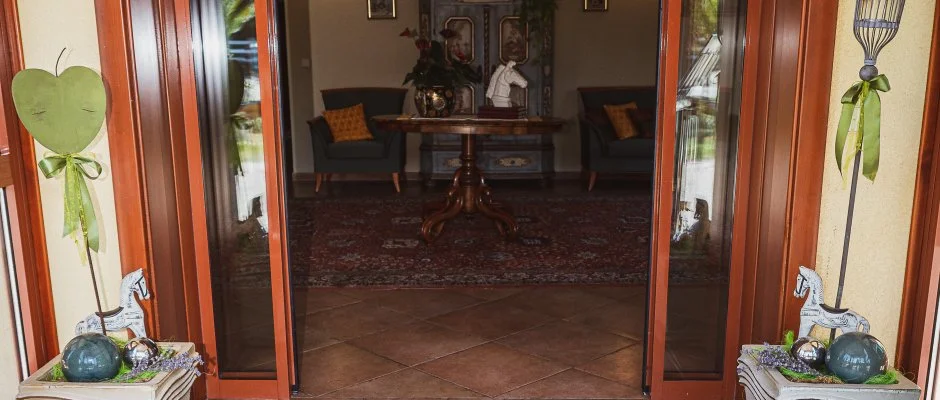 Htkti Wellness Hotel & Lovaspark Mr