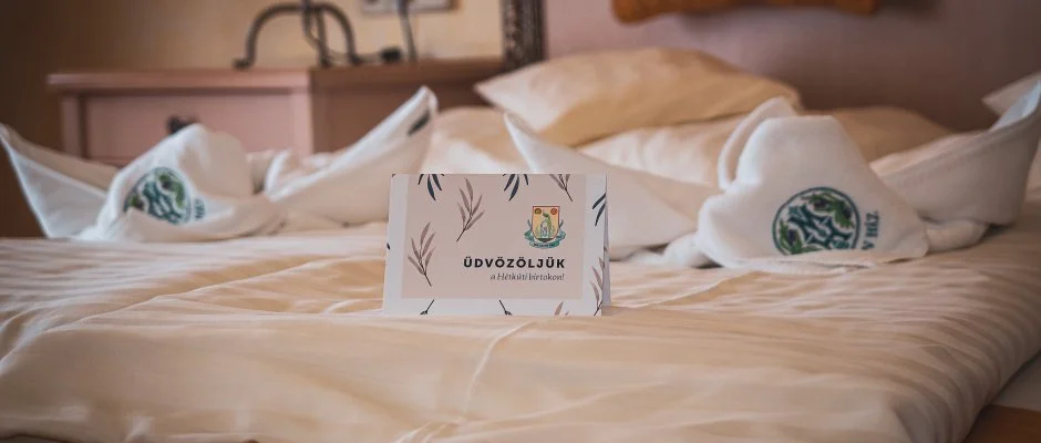 Htkti Wellness Hotel & Lovaspark Mr