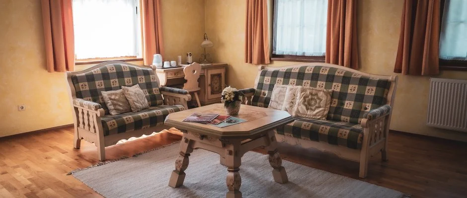 Htkti Wellness Hotel & Lovaspark Mr