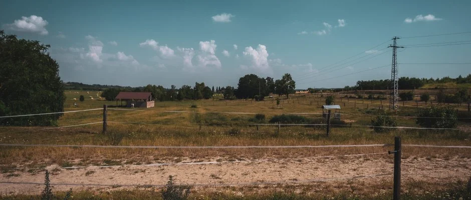 Htkti Wellness Hotel & Lovaspark Mr