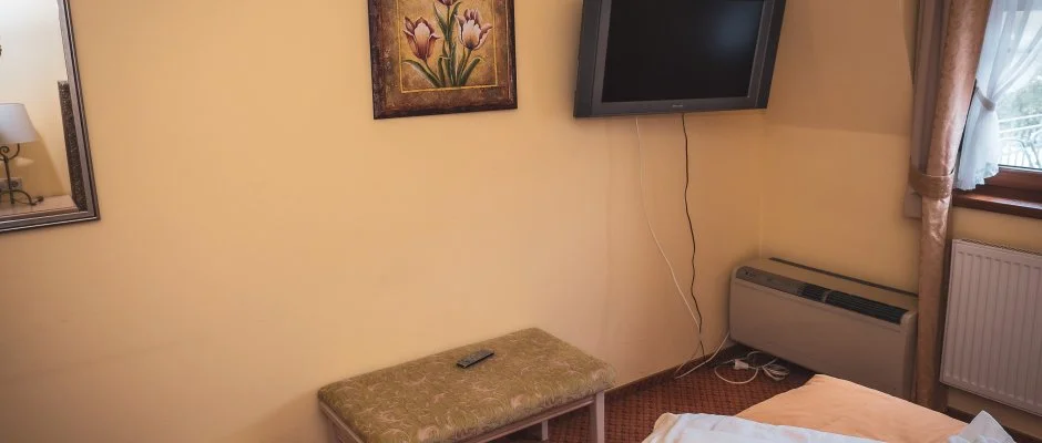 Htkti Wellness Hotel & Lovaspark Mr