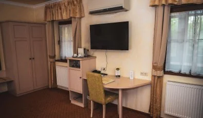 Hétkúti Wellness Hotel & Lovaspark Mór