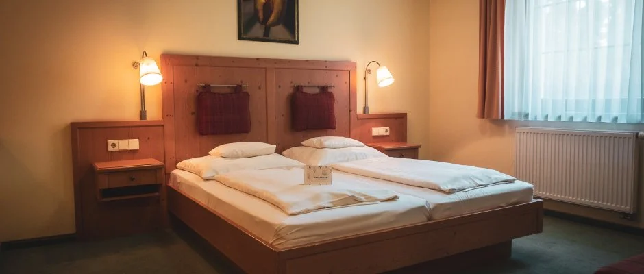 Htkti Wellness Hotel & Lovaspark Mr