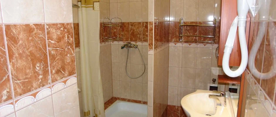 HoldLux Apartmanok Srvr