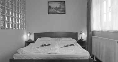 K�t �nnep k�z�tt (min. 2 �j)