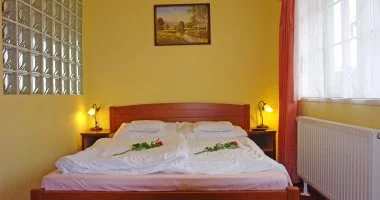 Kt nnep kztt (min. 2 j)