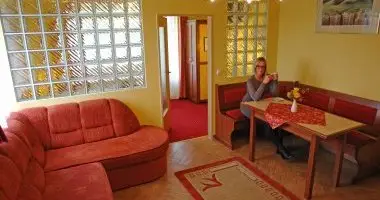 Május 1. (min. 2 éj)