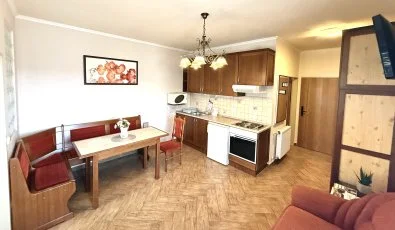 HoldLux Apartmanok S�rv�r