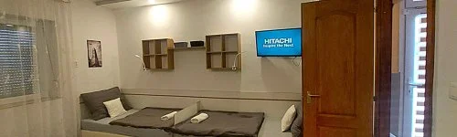 Holiday Apartman 