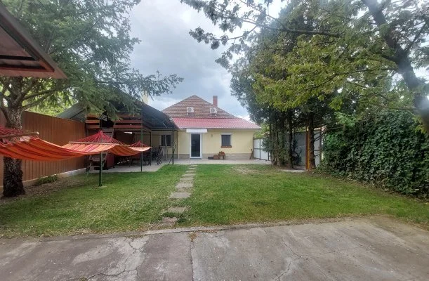 Holiday Apartman M�rahalom