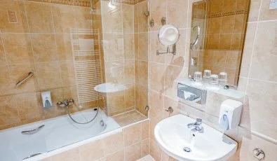 Holiday Beach Budapest Wellness Hotel with Sauna Park