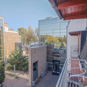  Budapest - Május 1. - teljes előrefizetéssel