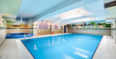 El�foglal�si kedvezm�nyes �r (min. 2�j)