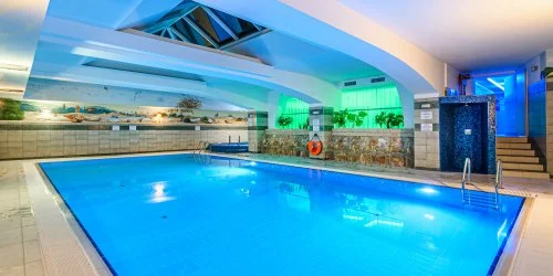 Holiday Club Apartman Hotel H�v�z H�v�z
