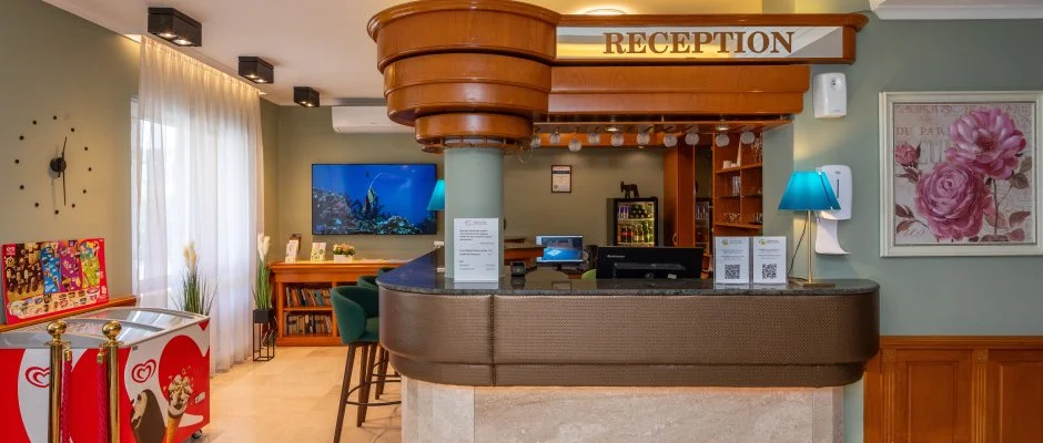 Holiday Club Apartman Hotel H�v�z