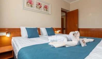 Holiday Club Apartman Hotel H�v�z