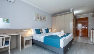 Holiday Club Apartman Hotel H�v�z