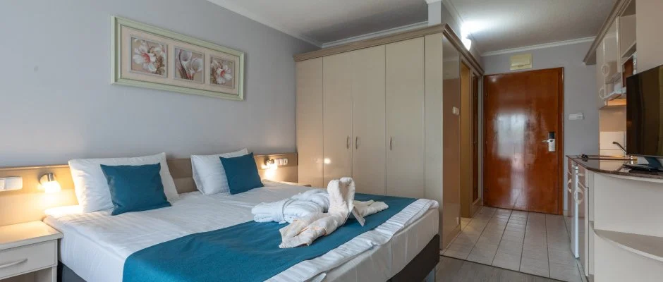 Holiday Club Apartman Hotel H�v�z
