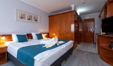 Holiday Club Apartman Hotel H�v�z