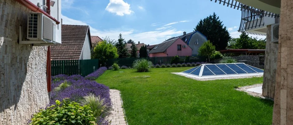 Holiday Club Apartman Hotel H�v�z