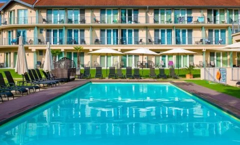 Holiday Resorts Balatonszárszó - Augusztus 20.