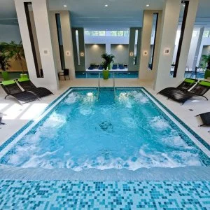  Herceghalom - Szerelmesek hétvégéje-nem csak hétvégén (min. 2 éj)