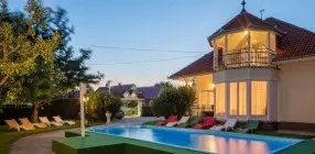 Admiral Family Resort - Napi �rak reggelis ell�t�ssal
