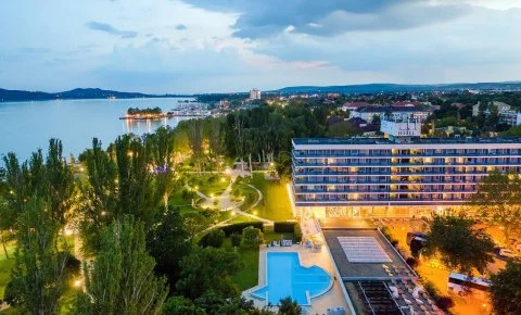 Danubius Hotel Annabella Balatonfüred - Félpénzes ajánlat hajókázással a Balatonon