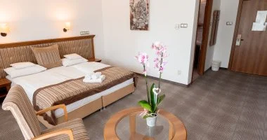 Május 1. (min. 3 éj)