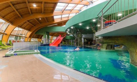 Hunguest Hotel Aqua-Sol Hajdúszoboszló - Kedvezményes ár félpanzióval, fürdőbelépővel