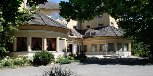 Hotel Arbor�tum Hark�ny