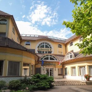  Harkány - Két ünnep között