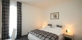 Hotel Arkadia - Napi �rak reggelis ell�t�ssal