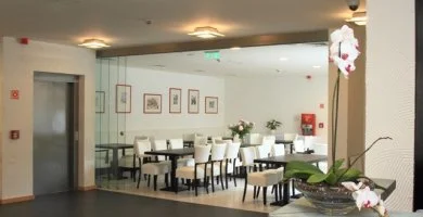 Két ünnep között