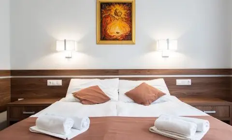 Hotel Árpád Tatabánya - Napi árak reggelis ellátással