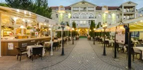 Hotel Aurum - Napi �r f�lpanzi�val