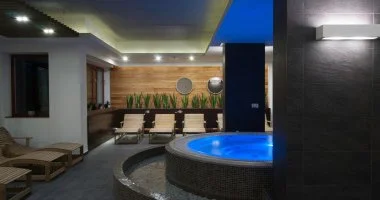 Napi �rak reggelis ell�t�ssal (min. 2 �j)