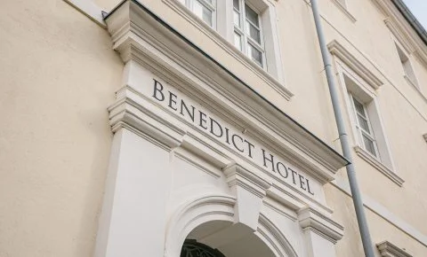 Hotel Benedict Kőszeg - Legjobb ár reggelivel