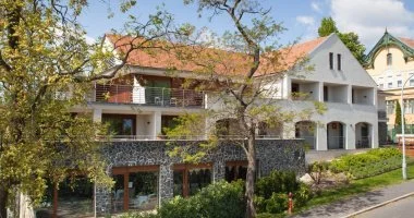 Kedvezm�nyes 4 �jszak�s aj�nlat