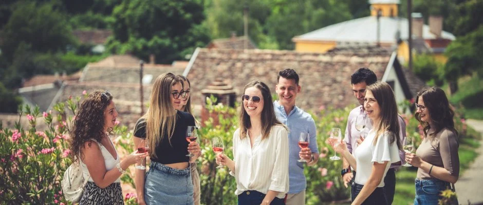 Hotel Cabernet Villnykvesd