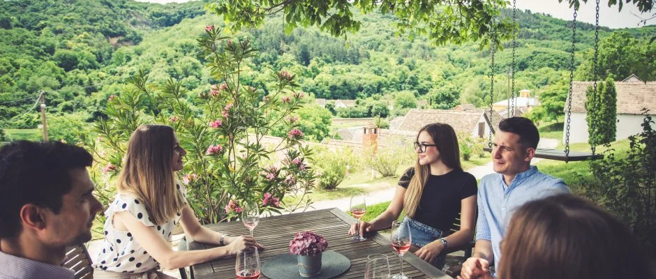 Hotel Cabernet Villnykvesd