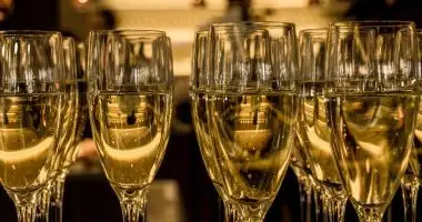 Szilveszter (min. 3 j)