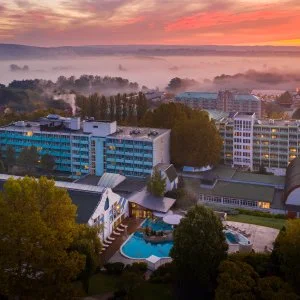 NaturMed Hotel Carbona Hévíz - Őszi Harmónia (min. 2 éj)