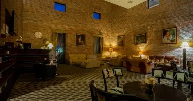 Május 1. (min. 2 éj)