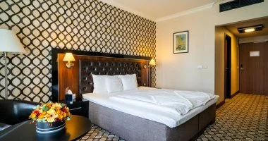 Augusztus 20. (min. 2 �j)