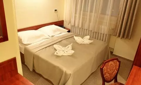 Hotel Centrál Nagykanizsa - Napi árak reggelis ellátással