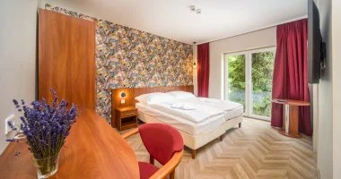 Napi r nelltsal (1 jszaka)