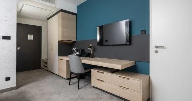 Napi �rak f�lpanzi�s ell�t�ssal (1 �jt�l)