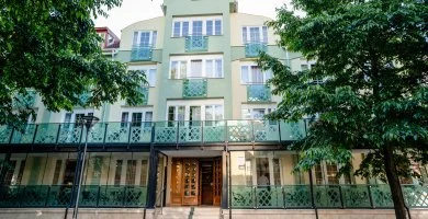 Napi �rak reggelivel (1 �jt�l)