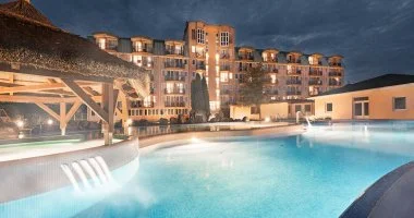 Kedvezm�nyes nem lemondhat� �r f�lpanzi�val (min. 4 �j)